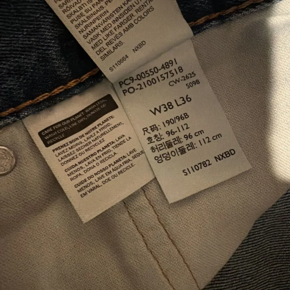 NEW Levi's Mens 550 Denim Jeans Relaxed Fit Mens Size 38X36 Blue NWT